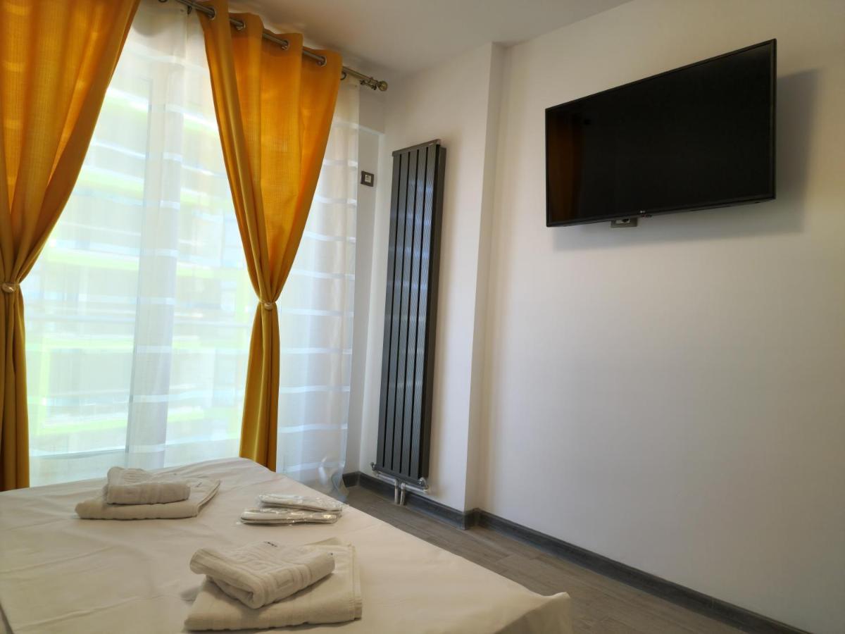 Cristalex Aparthotel & Spa Mamaia Nord Năvodari Extérieur photo