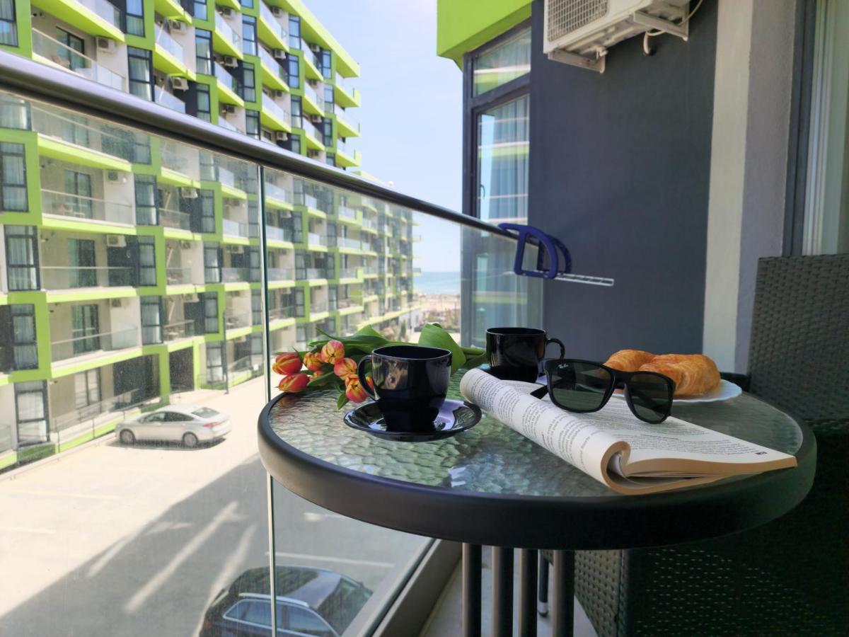 Cristalex Aparthotel & Spa Mamaia Nord Năvodari Extérieur photo