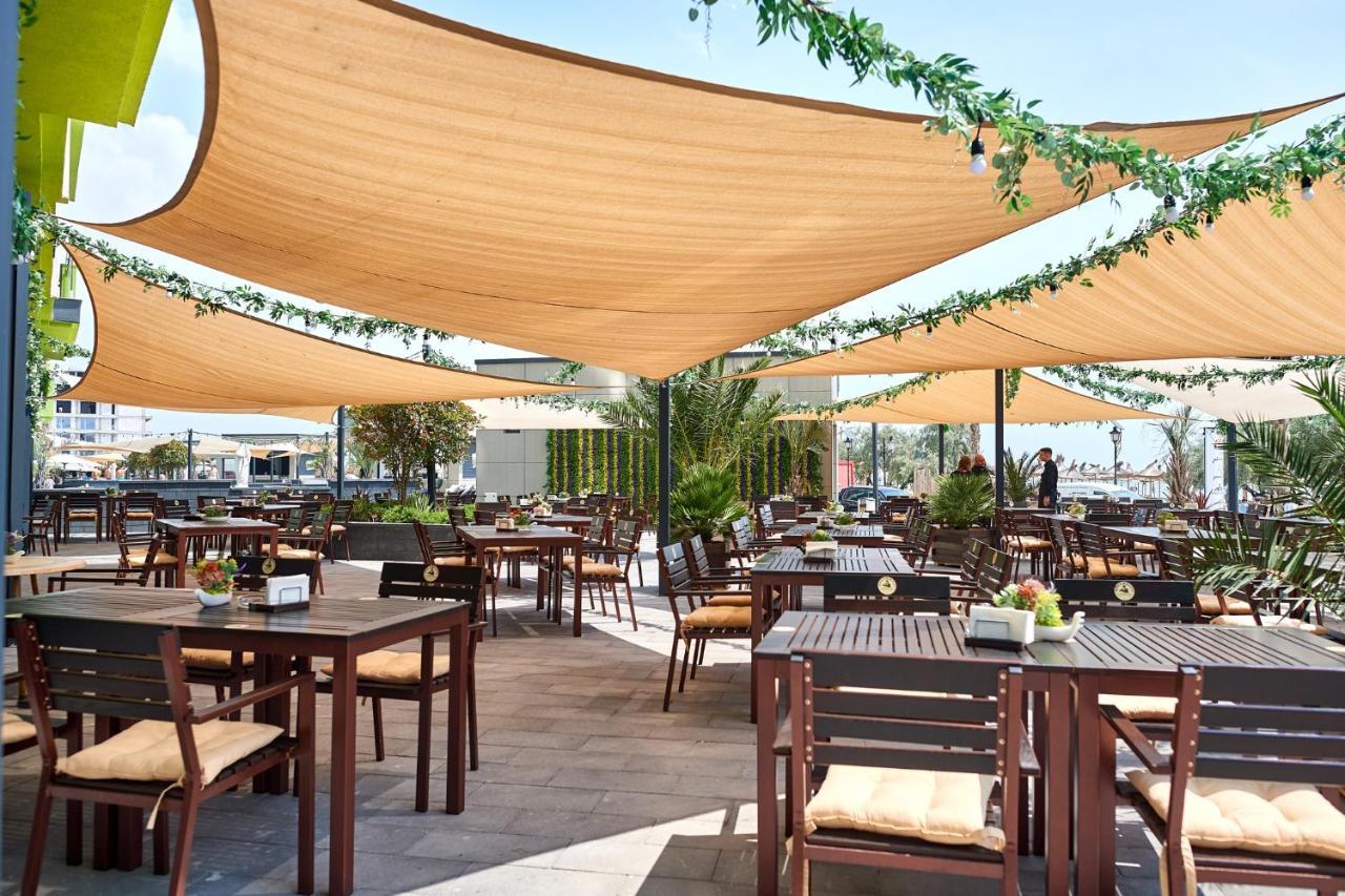 Cristalex Aparthotel & Spa Mamaia Nord Năvodari Extérieur photo
